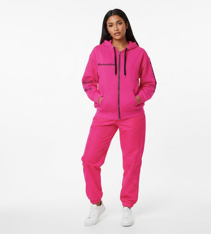 PINK E$$ENCE